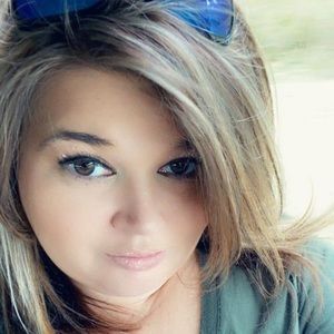 Meet your Posher, Gina